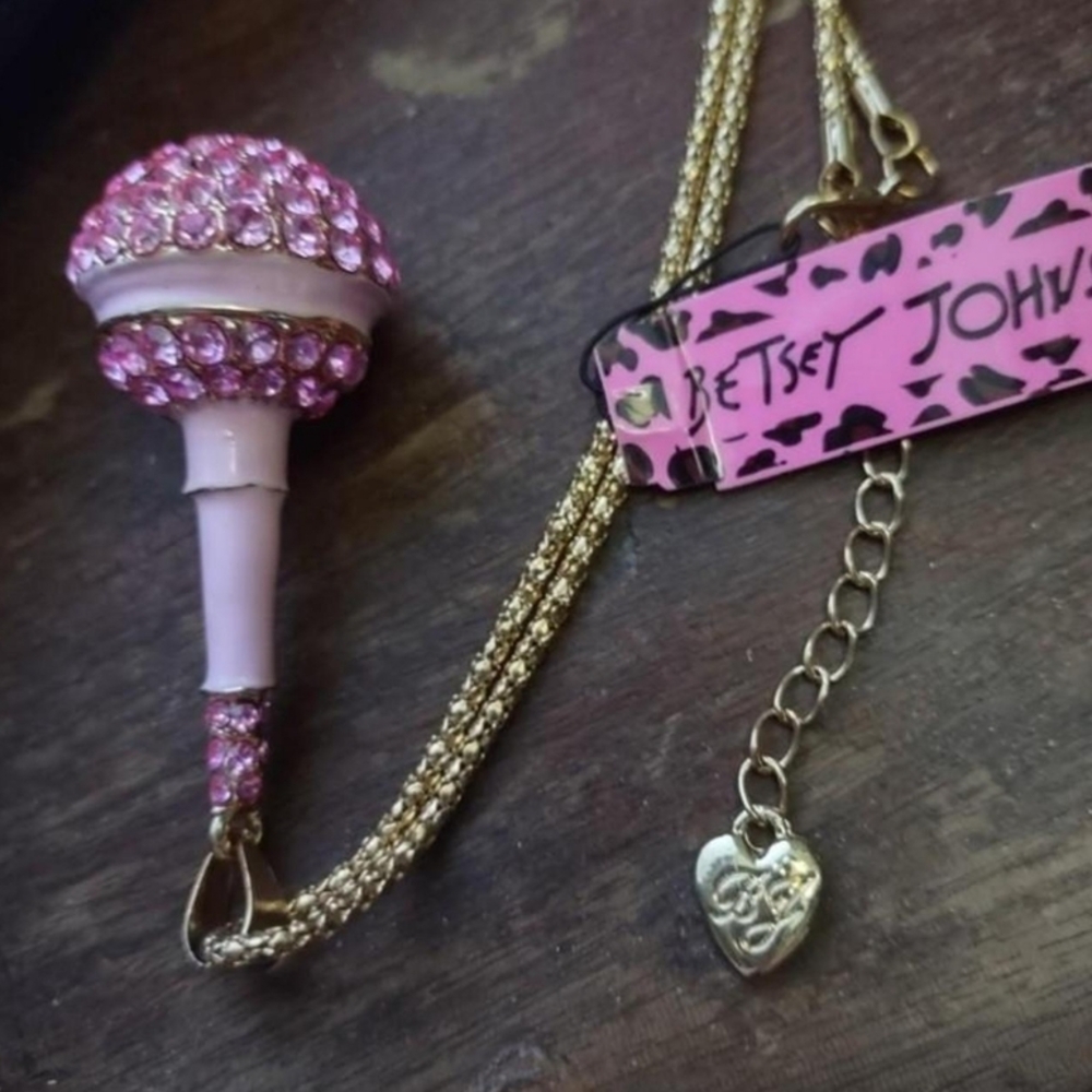 (VINTAGE) Betsey Johnson Pink Rhinestone " ROCKSTAR Karaoke Microphone Necklace